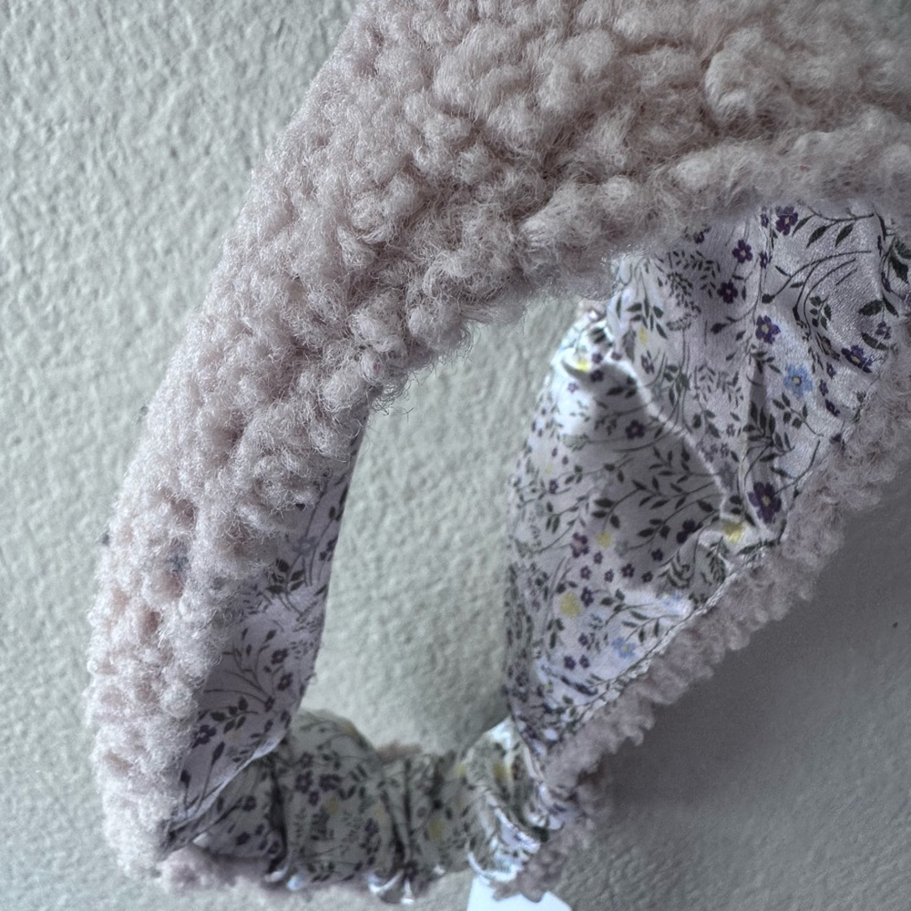 Floral Lined Beige Sherpa Headband
